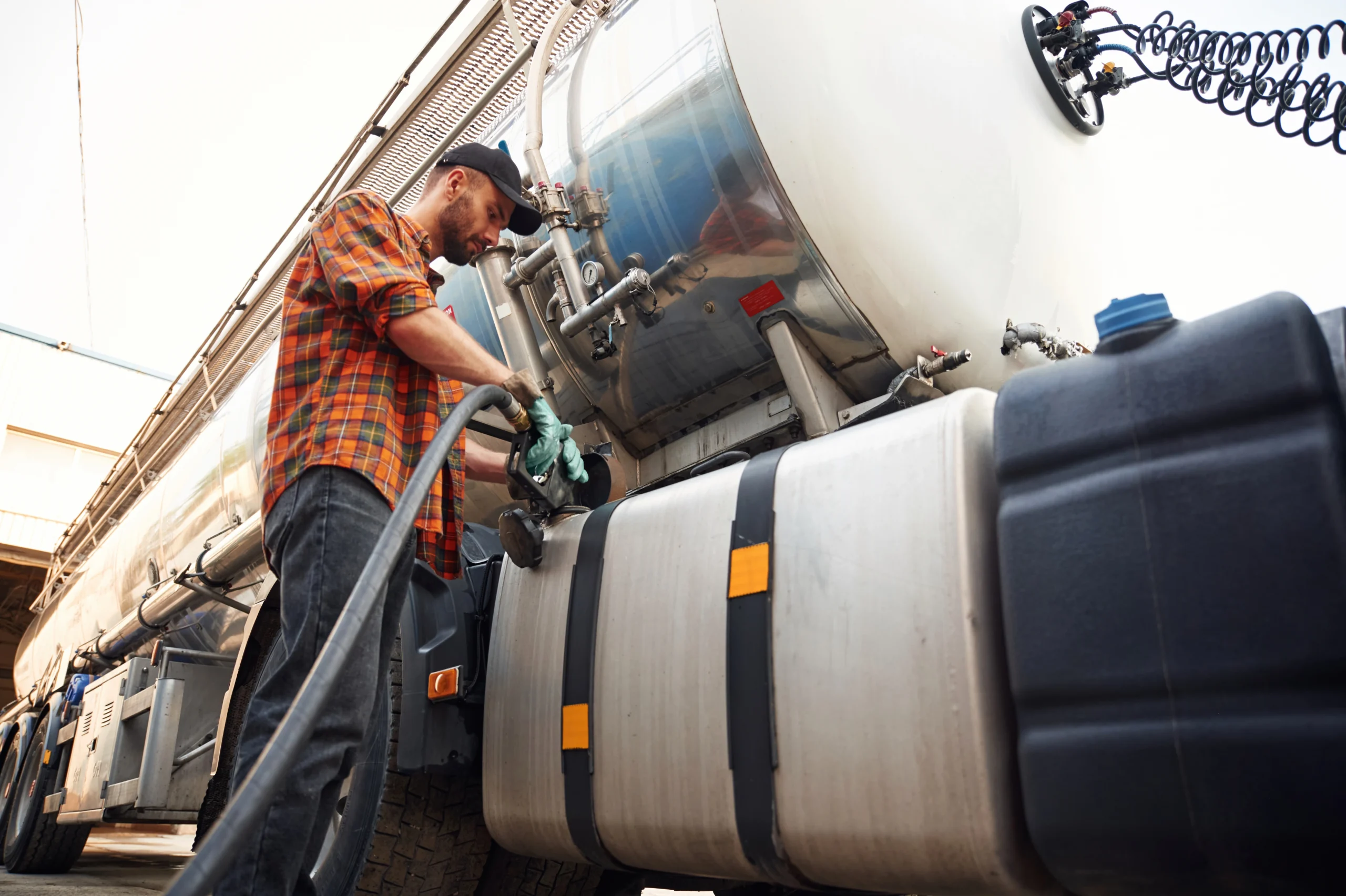How Fuel Delivery Works: On-Site and Fleet Refueling