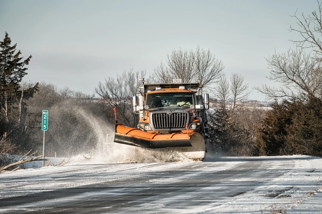 Snowplow operating in freezing DEF conditions