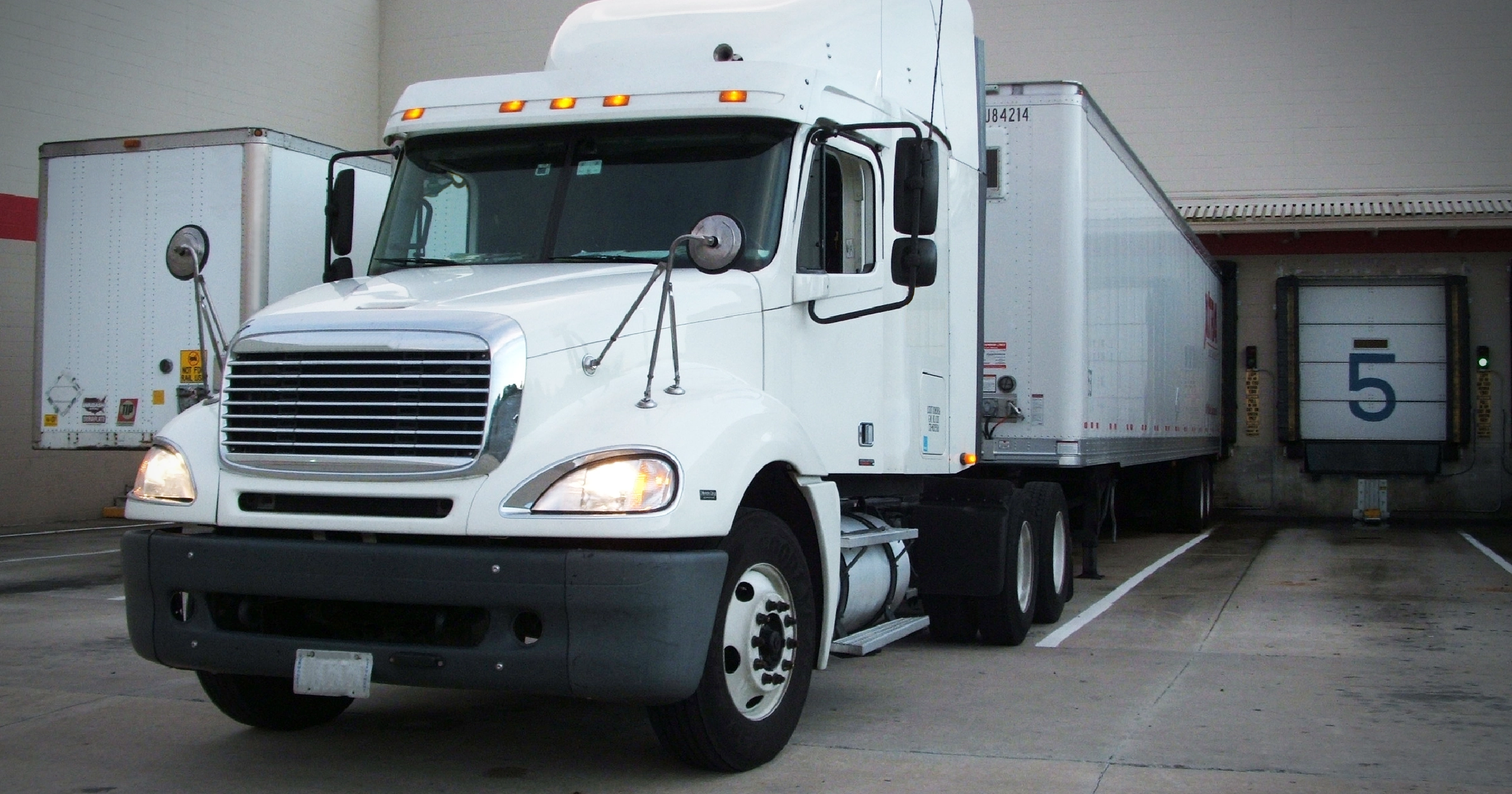 Reefer fueling for food safety supporting refrigerated trucks during loading and transport.