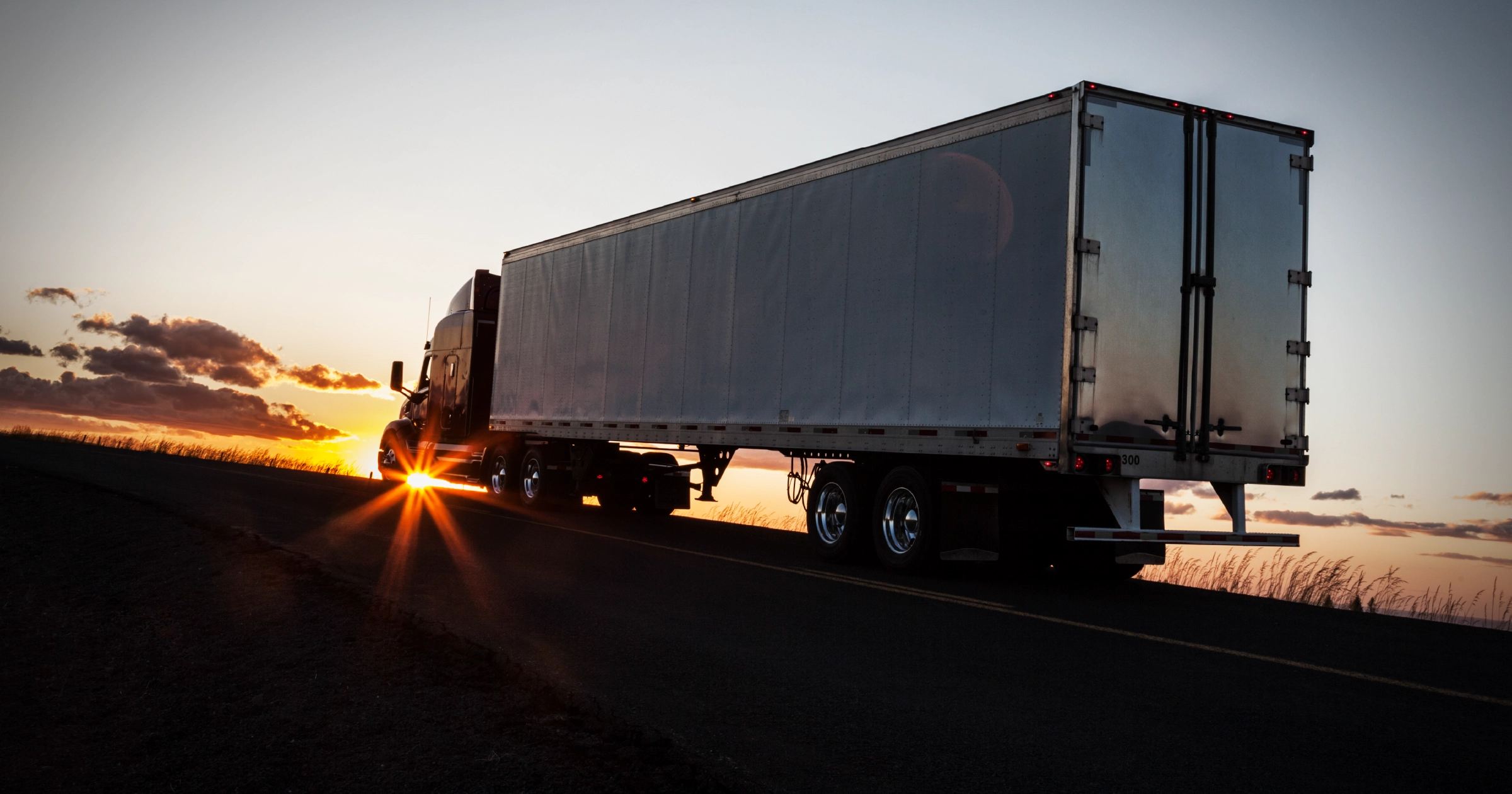 Why After-Hours Service Matters for Cold Chain Fleets?
